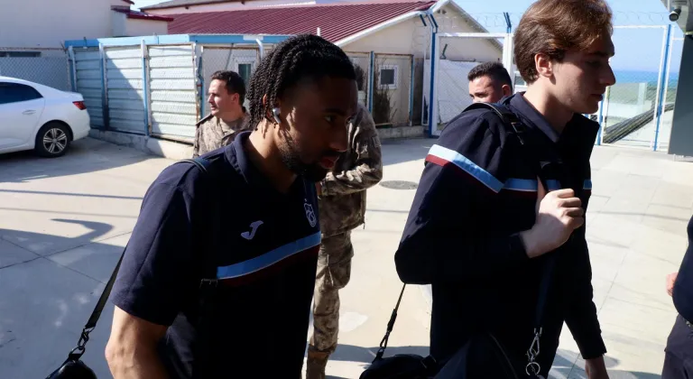 Trabzonspor kafilesi Ankara'ya gitti