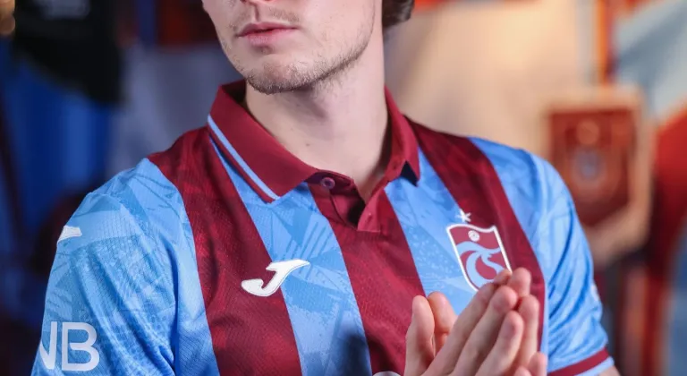 Trabzonspor, Norveçli oyuncu Mathias Johan Fjortoft Lovik'i renklerine bağladı
