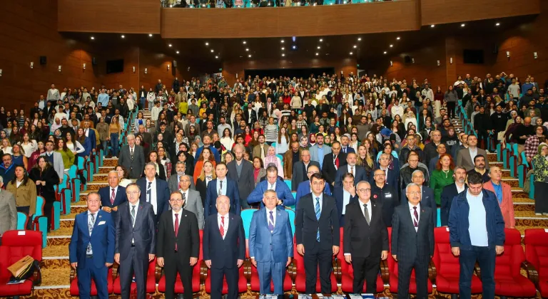TÜBA'nın karbon ekonomisi ve sürdürülebilir enerji politikaları çalıştayı Uşak'ta başladı