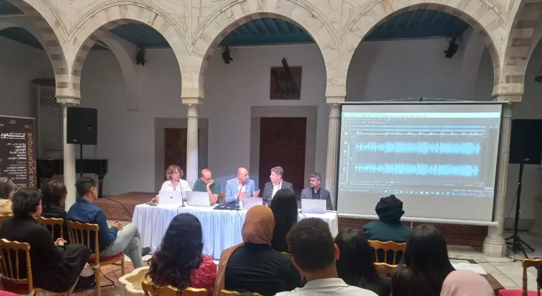 Tunus'ta uluslararası ud festivaliyle geleneksel müzik gelecek kuşaklara aktarılıyor