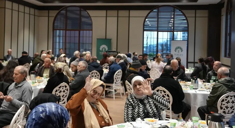 TÜRGEV, ramazan boyunca Türkiye'de gönül sofraları kurdu