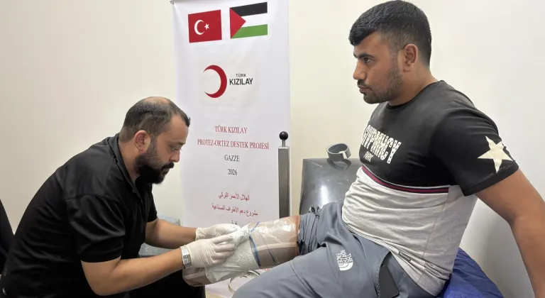 Türk Kızılay, Gazze'de protez destek projesi başlattı