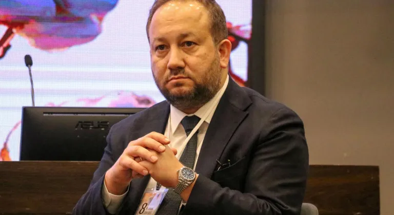 Türk tekstilinin dünyadaki durumu İzmir'deki zirvede değerlendirildi