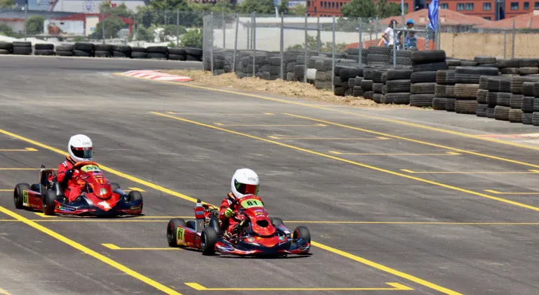 Türkiye Karting Şampiyonası'nın üçüncü ayağı Bursa'da başladı