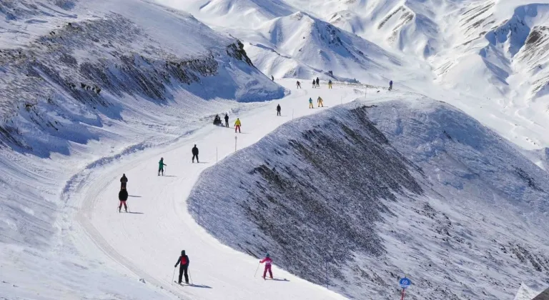 Türkiye’de karın en yoğun olduğu kayak merkezi belli oldu