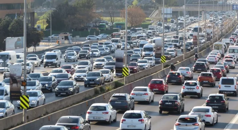 Türkiye’de taşıt sayısı 33,6 milyonu geçti