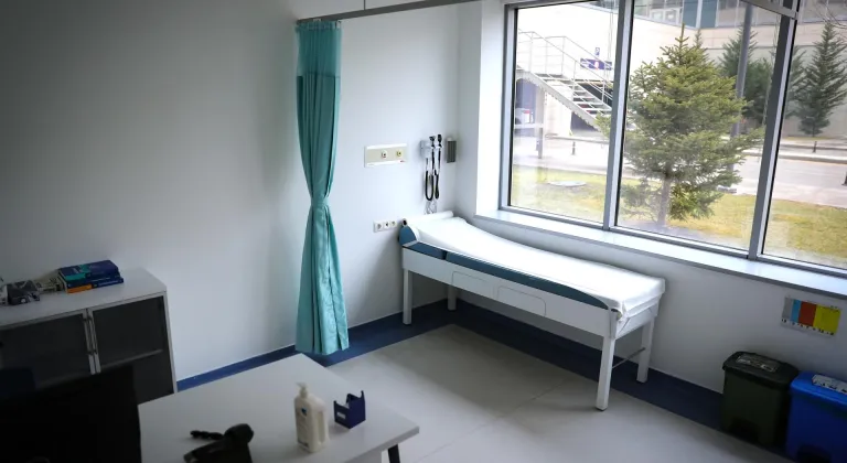 Türkiye'nin İlk Çocuk Nöro-Onkoloji Polikliniği Ankara'da hizmete açıldı