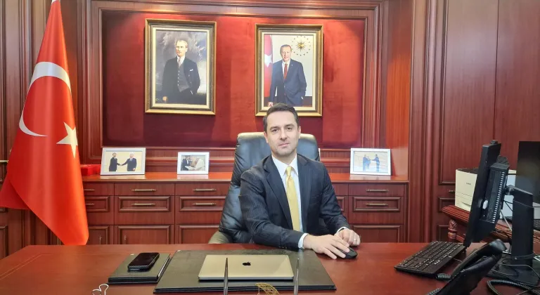 Türkiye'nin Taşkent Büyükelçisi Ulutaş, AA'nın "Yılın Kareleri" oylamasına katıldı