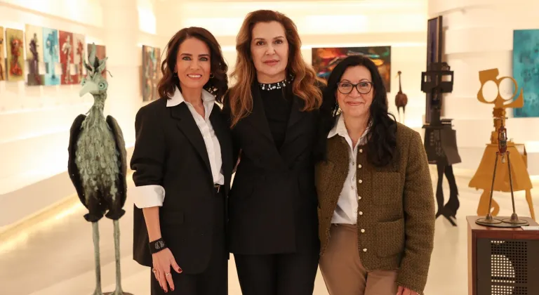 Üç kadın sanatçının "Dönüşümün Hafızası" sergisi Galeri Deniz'de açıldı