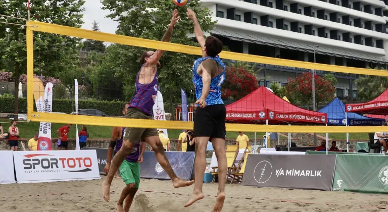 Uluslararası 2026 Bioderma Pro Beach Tour Voleybol Turnuvası'nın Trabzon etabı başladı