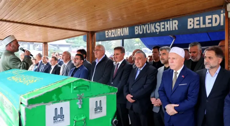 Vekil Adem Çalkın, Ahmet Turan Öz’ün cenazesine katıldı