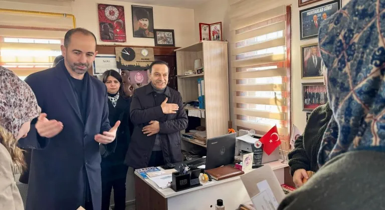 Vekil Özyürek'ten, ailelere destek
