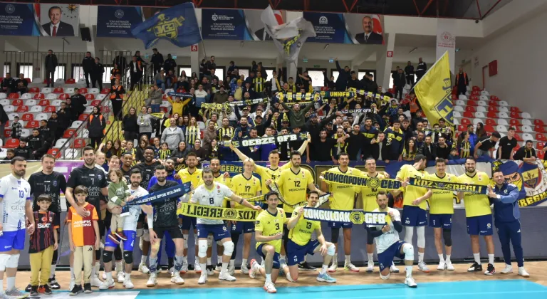 Voleybol: SMS Grup Efeler Ligi