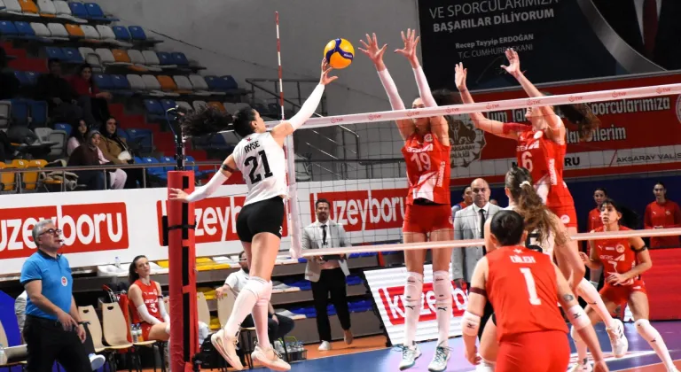 Voleybol: Vodafone Sultanlar Ligi