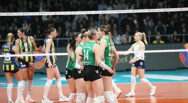 Voleybol: Vodafone Sultanlar Ligi