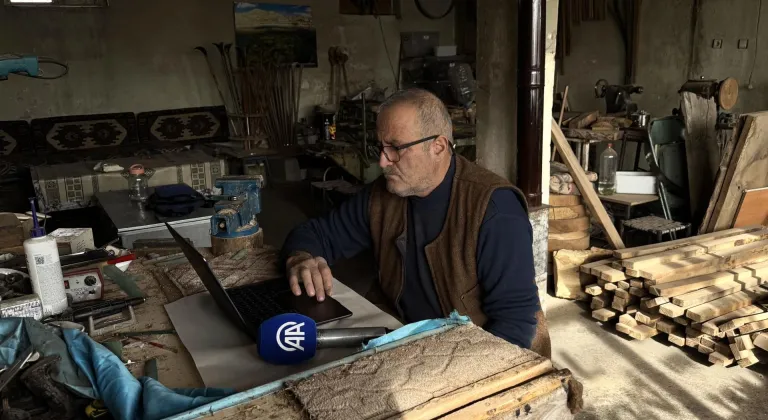 "Yaşayan İnsan Hazinesi" ödüllü baston ustası Birol, AA'nın "Yılın Kareleri" oylamasına katıldı