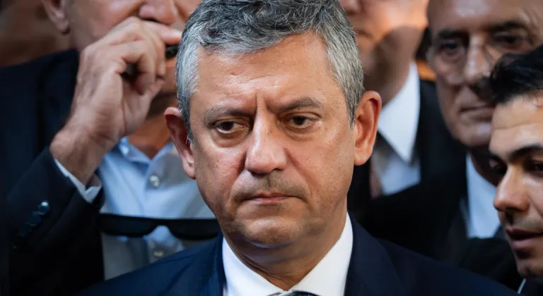 Yeni Parti Genel Başkanı Özel, Kurucular Kurulu toplantısının ardından konuştu: