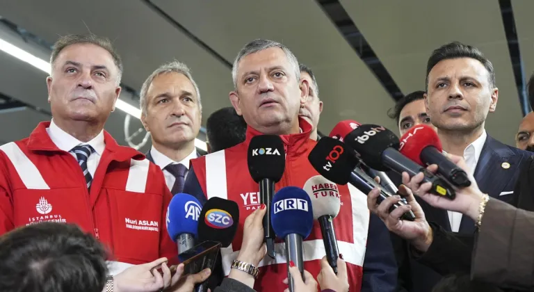 Yeni Parti Genel Başkanı Özel, Ümraniye-Ataşehir-Göztepe Metro Hattı'nın test sürüşüne katıldı