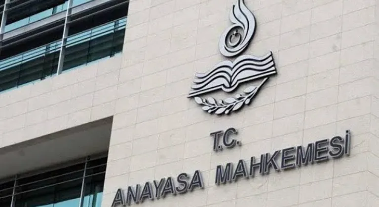 Yeni Parti'nin ismine ilişkin itiraz AYM'de