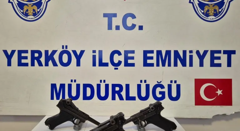 Yozgat'ta ruhsatsız silah taşıyan 2 zanlı gözaltına alındı
