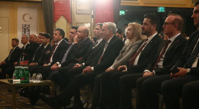 YTB, Viyana'da, gençlerin beklentilerinin ve diasporanın geleceğinin ele alındığı panel düzenledi