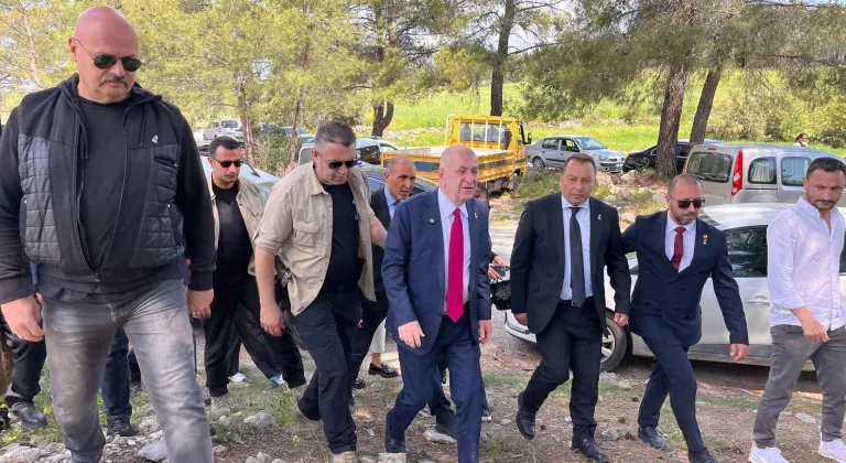 Zafer Partisi Genel Başkanı Özdağ'dan Milas'ta ziyaret