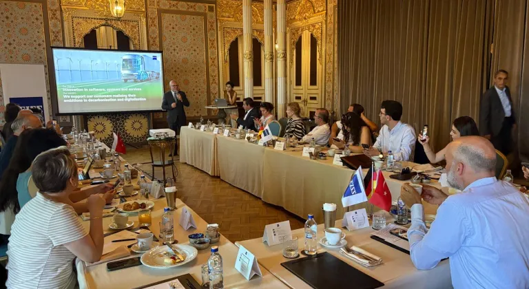 Manşet Resmi