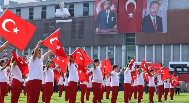 Zonguldak'ta Cumhuriyetimizin 103. Yılı büyük bir coşkuyla kutlandı